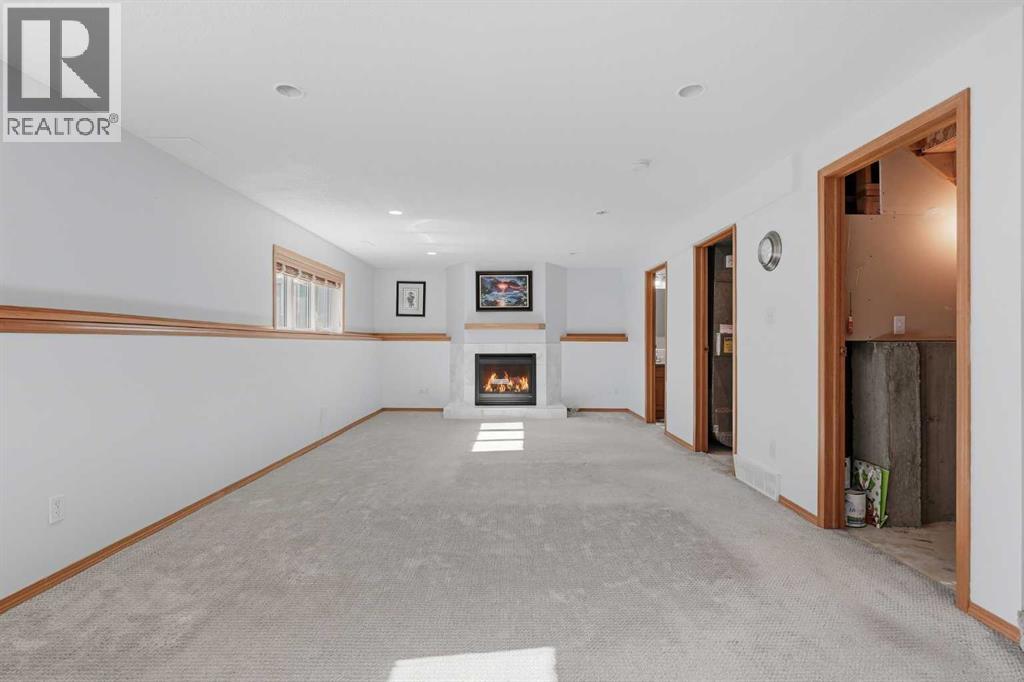 115 Cougar Road N - Image 25
