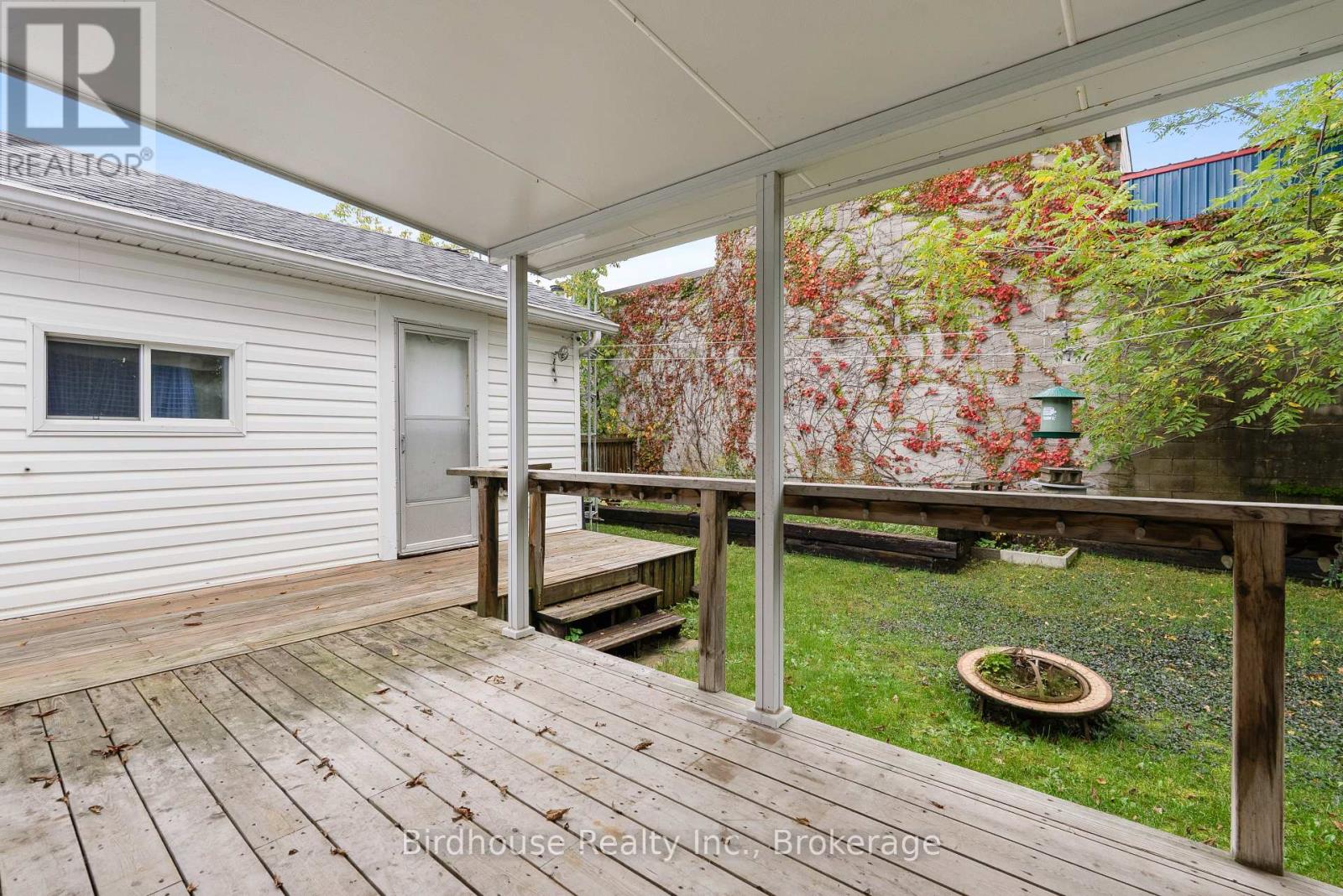 147 East Street North, Kawartha Lakes, ON photo 32