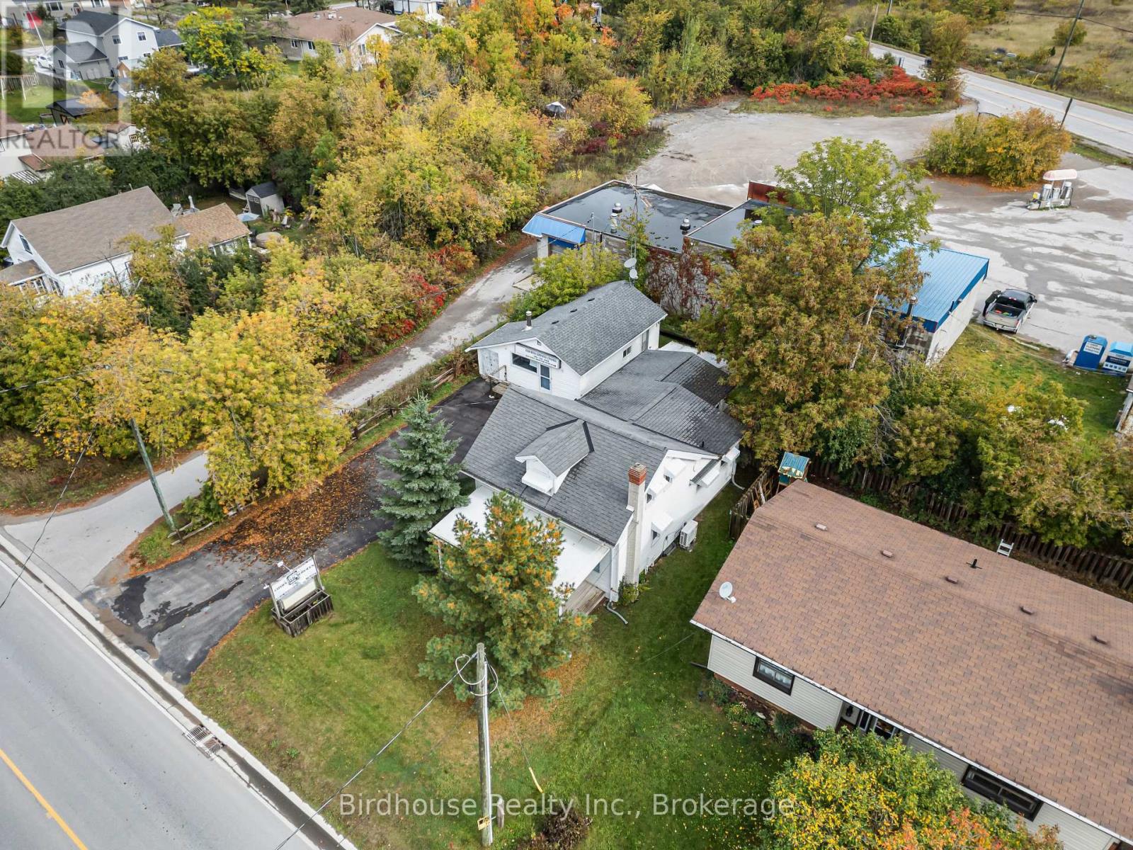 147 East Street North, Kawartha Lakes, ON photo 5
