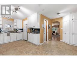 147 East Street N, Kawartha Lakes, ON K0M1A0 Photo 10