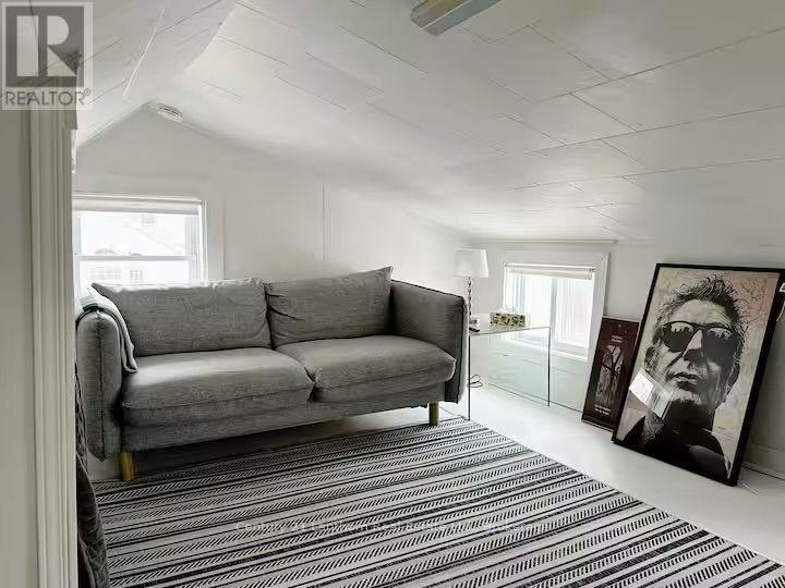 314 Second Avenue, Prince Edward County, ON photo 19