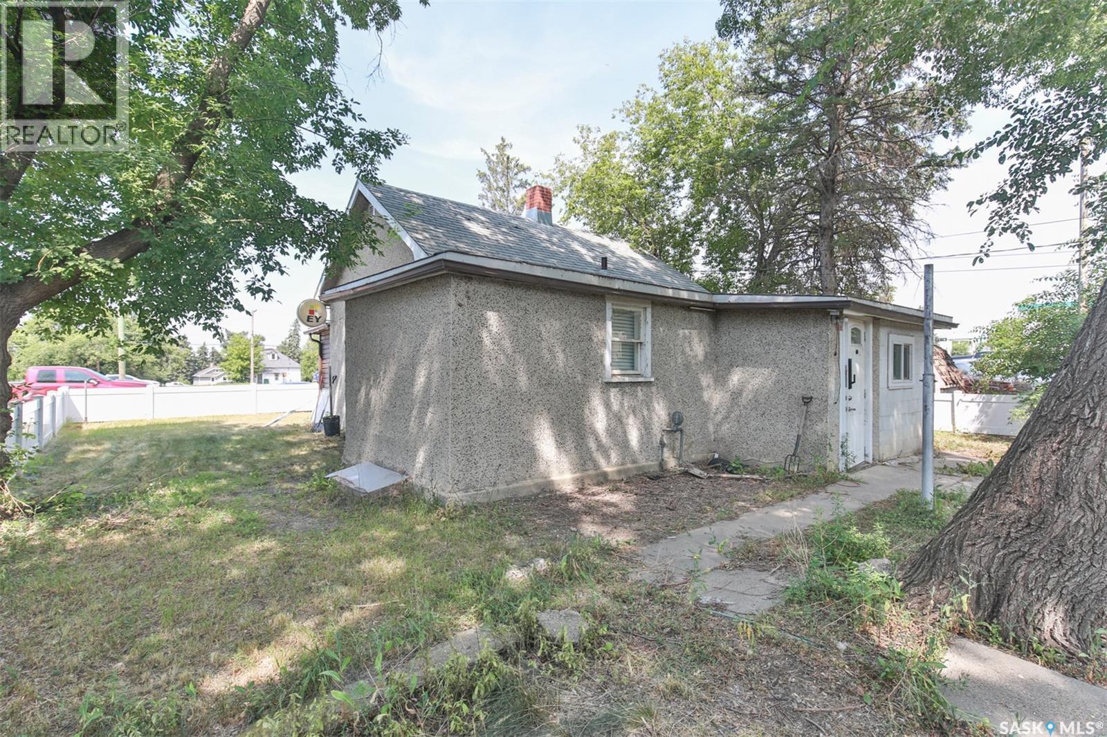 443 Lillooet STREET W, Moose Jaw — photo 16