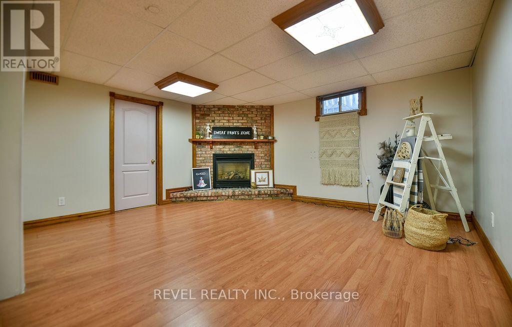 356 SHUB AVENUE - Image 28