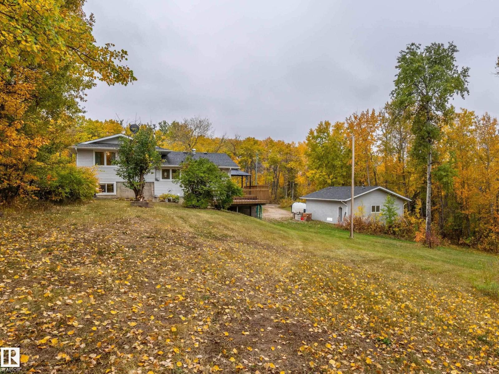 42204B TWP RD 624 - 1