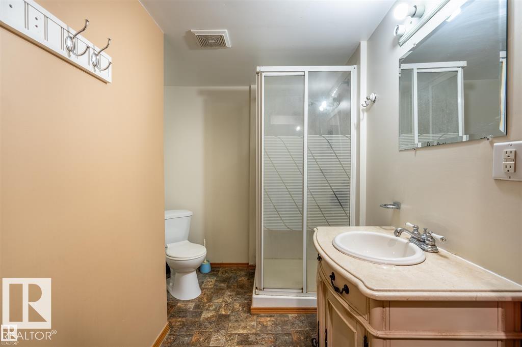 42204B TWP RD 624 - 18