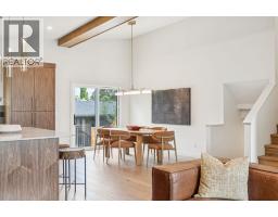 4pc Bathroom - 1311 Carlyle Road Sw, Calgary, AB T2V2T9 Photo 11