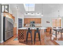 611 Cavendish Beach Bay - photo 13