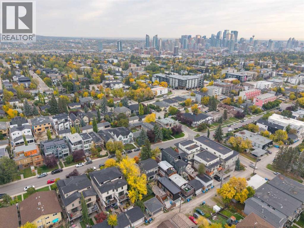 1917 27 Avenue SW - 48