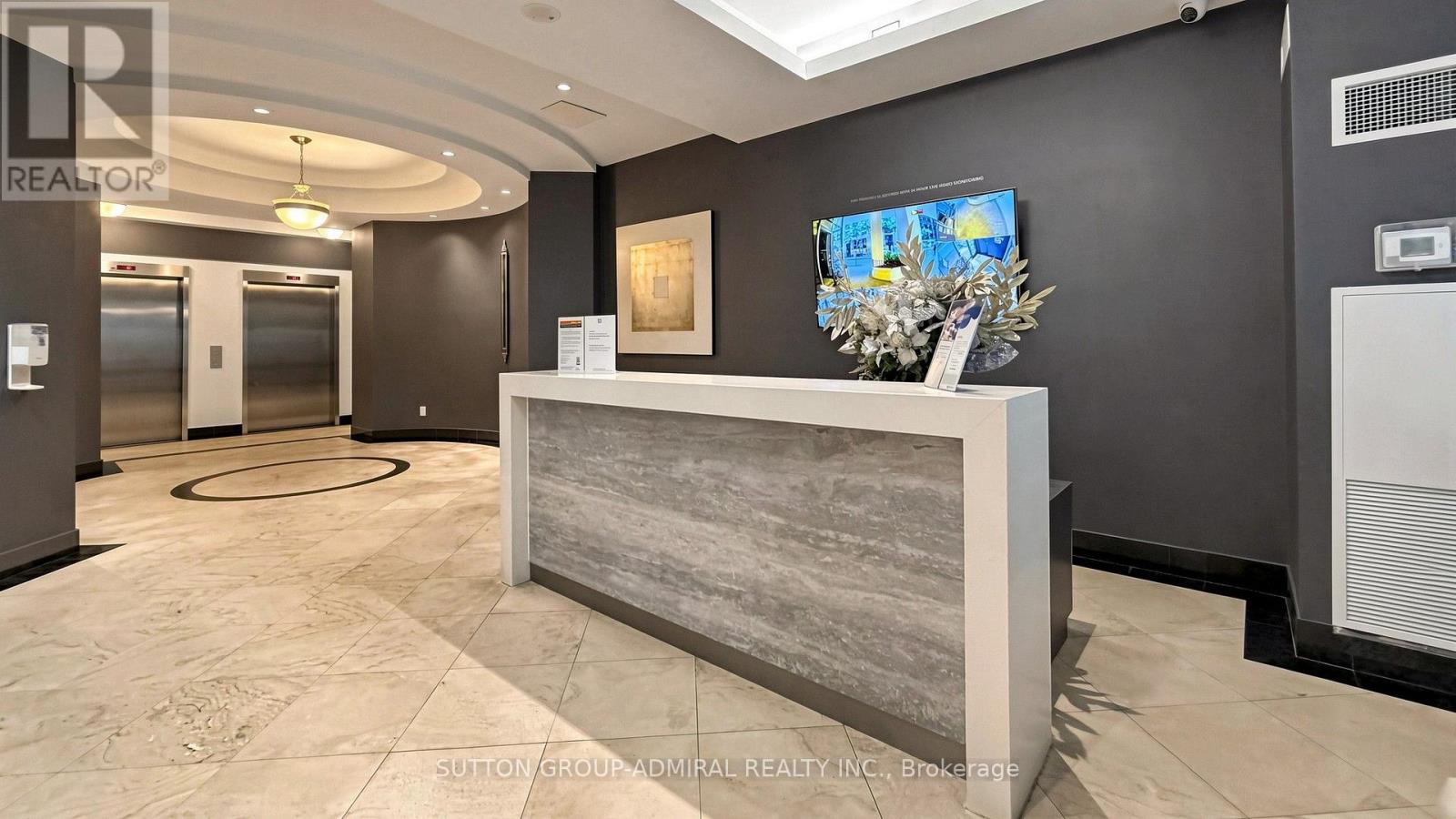 701- 30 Hayden Street, Toronto, ON photo 8