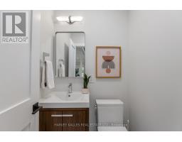 56 Glengarry Avenue, Toronto, ON M5M1C9 Photo 21