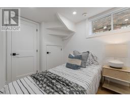 56 Glengarry Avenue, Toronto, ON M5M1C9 Photo 38