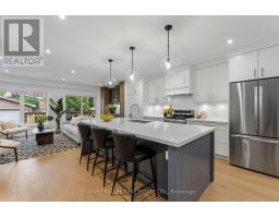 Bedroom - 56 Glengarry Avenue, Toronto, ON M5M1C9 Photo 9