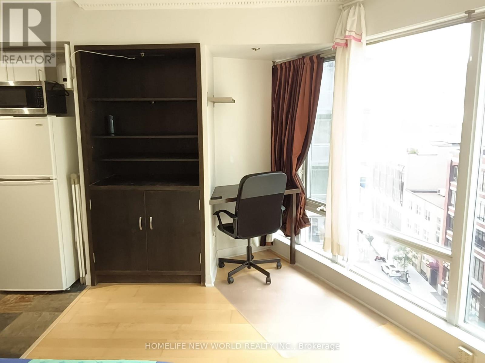 911- 210 Victoria Street, Toronto, ON photo 19