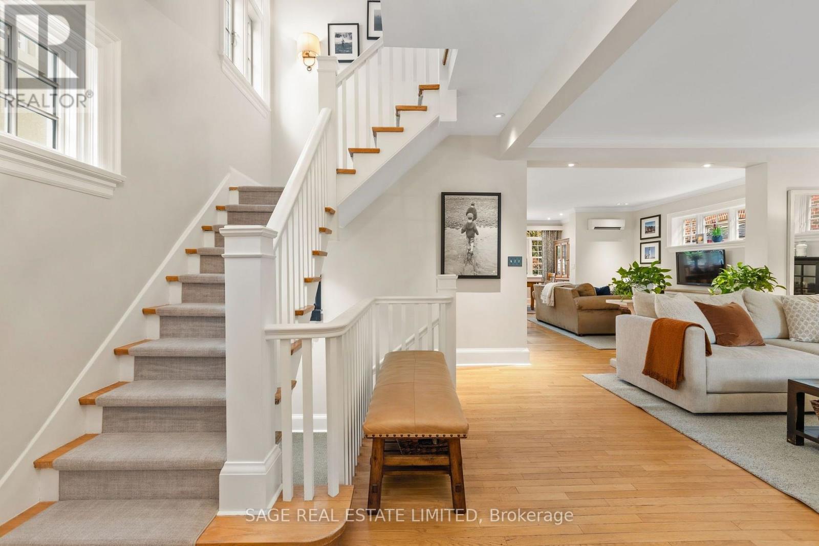 64 Cheritan Avenue, Toronto, ON photo 4