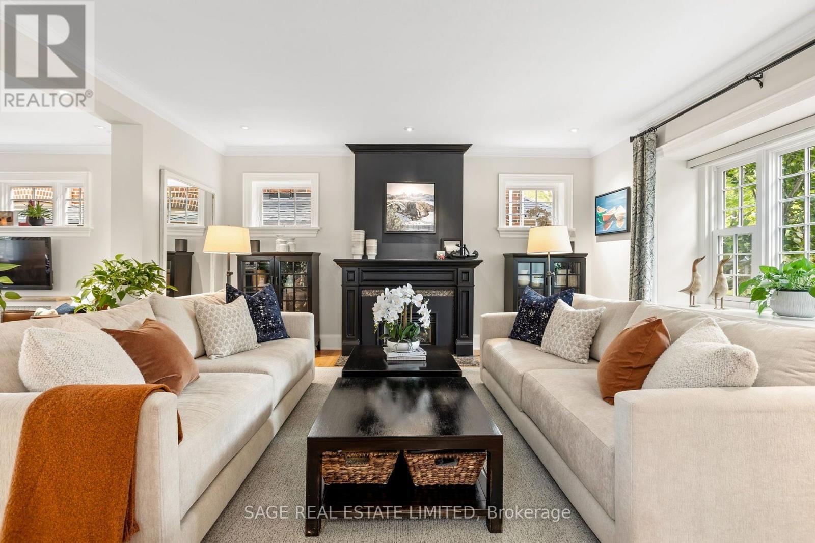 64 Cheritan Avenue, Toronto, ON photo 5