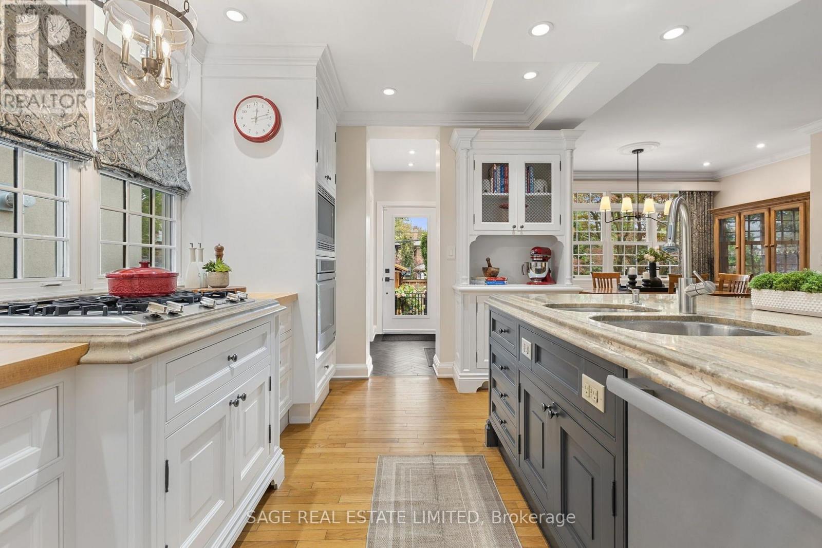 64 CHERITAN AVENUE - 9