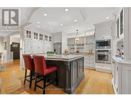 Laundry room - 64 Cheritan Avenue, Toronto, ON M4R1S6 Photo 11