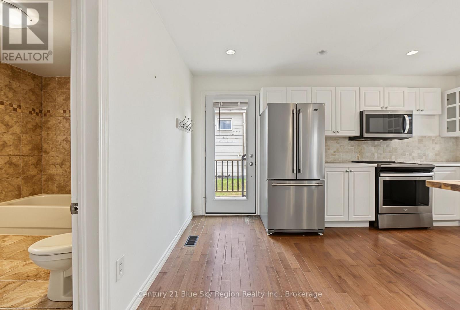 22 CORBETT STREET - 2