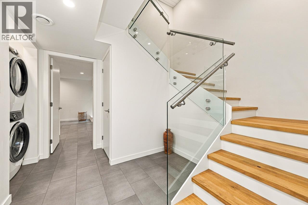 Photo of 6424 BRUCE STREET 33