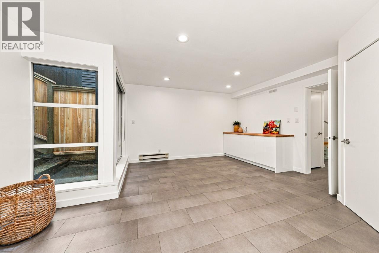Photo of 6424 BRUCE STREET 35