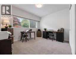 429 Newlands Road, West Vancouver, BC V7T1W2 Photo 16