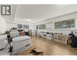 429 Newlands Road, West Vancouver, BC V7T1W2 Photo 23