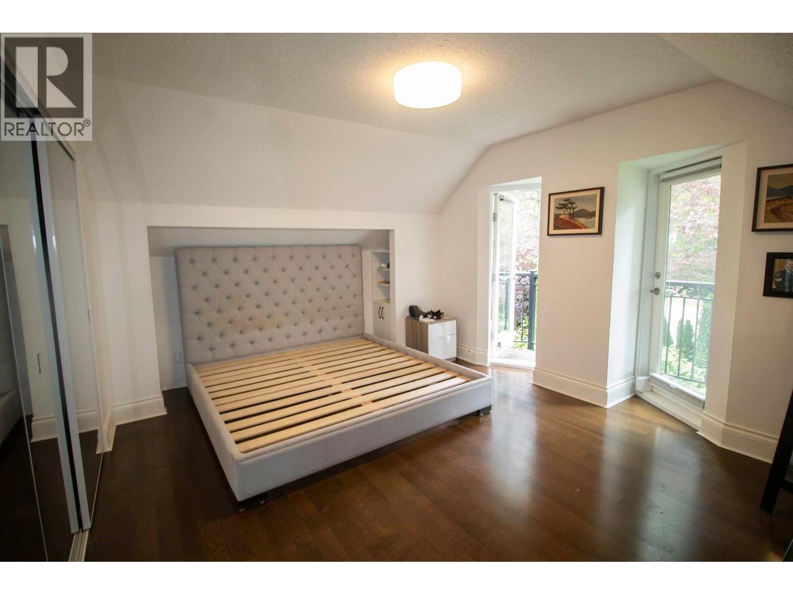 5829 DUNBAR STREET, Vancouver - Image 1