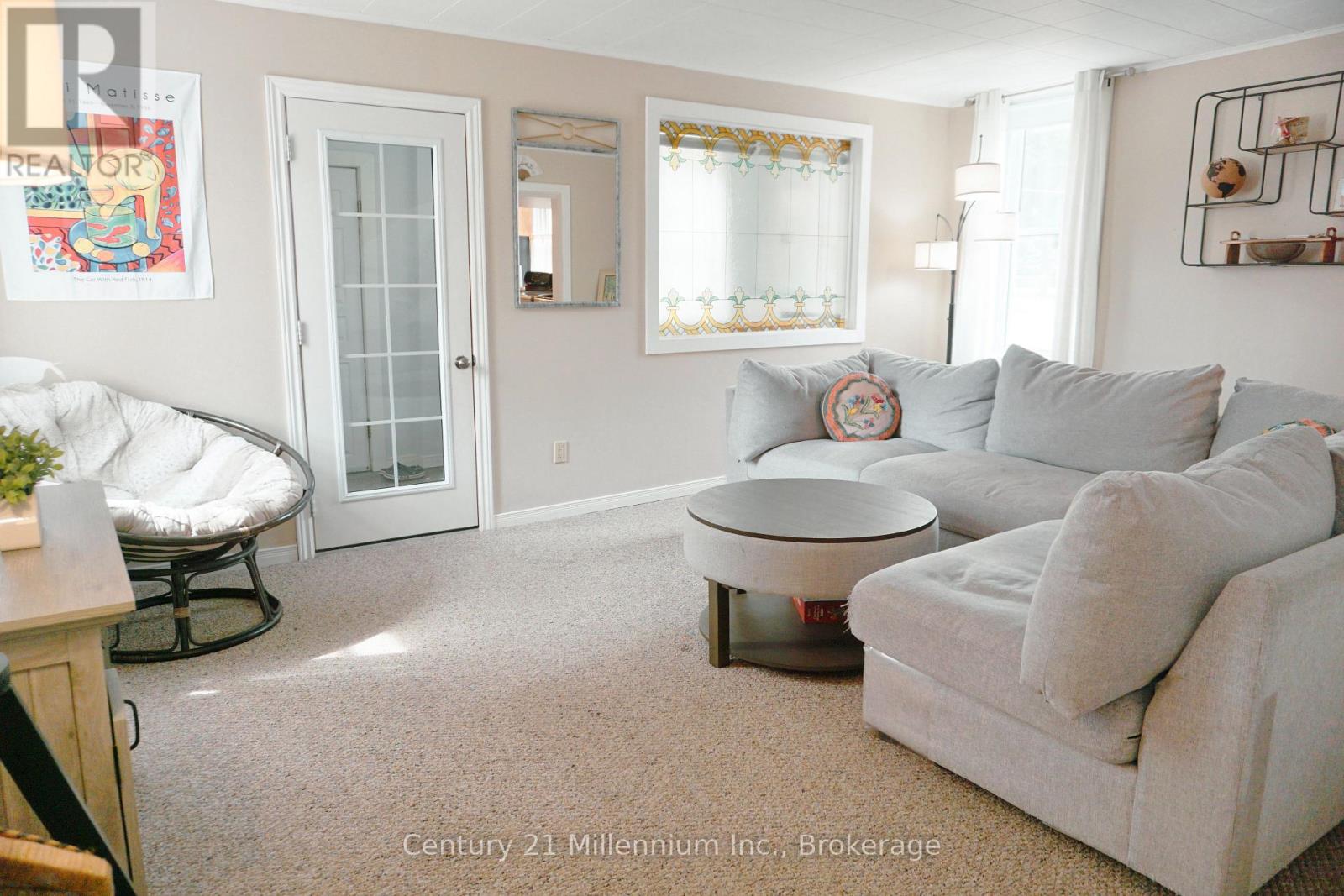 2245 4TH AVENUE W - Image 3