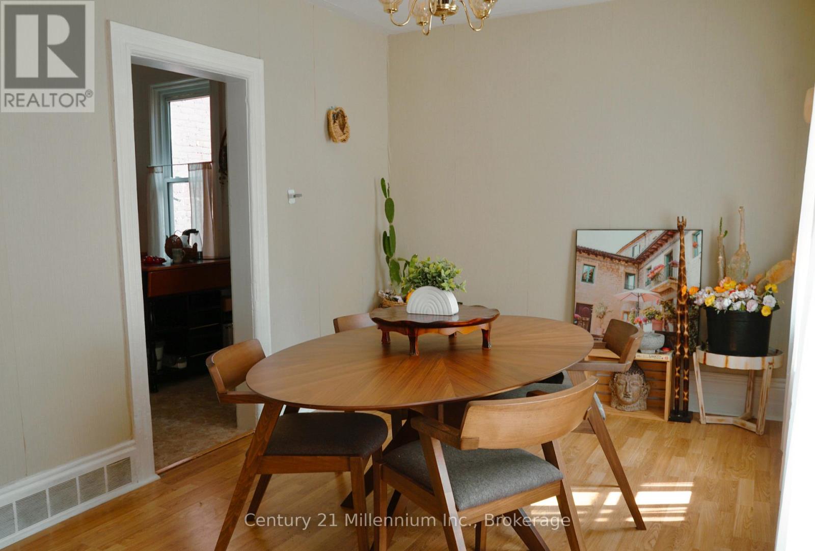 2245 4TH AVENUE W - 8