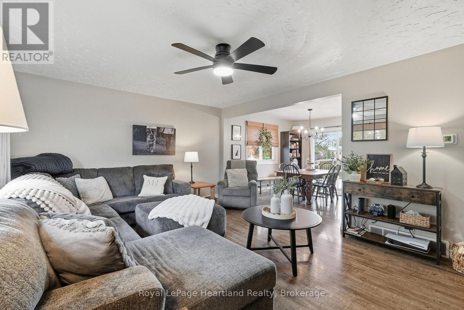 11 WILLIAM STREET N - Image 7