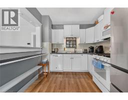 Kitchen - 208 Carlton Street, St  Catharines, ON L2R1S6 Photo 7