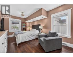 208 Carlton Street, St  Catharines, ON L2R1S6 Photo 28