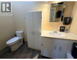 5301 48 Avenue, Taber, AB T1G1S7 Photo 13
