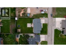 222 6a Street, Stirling, AB T0K2E0 Photo 35