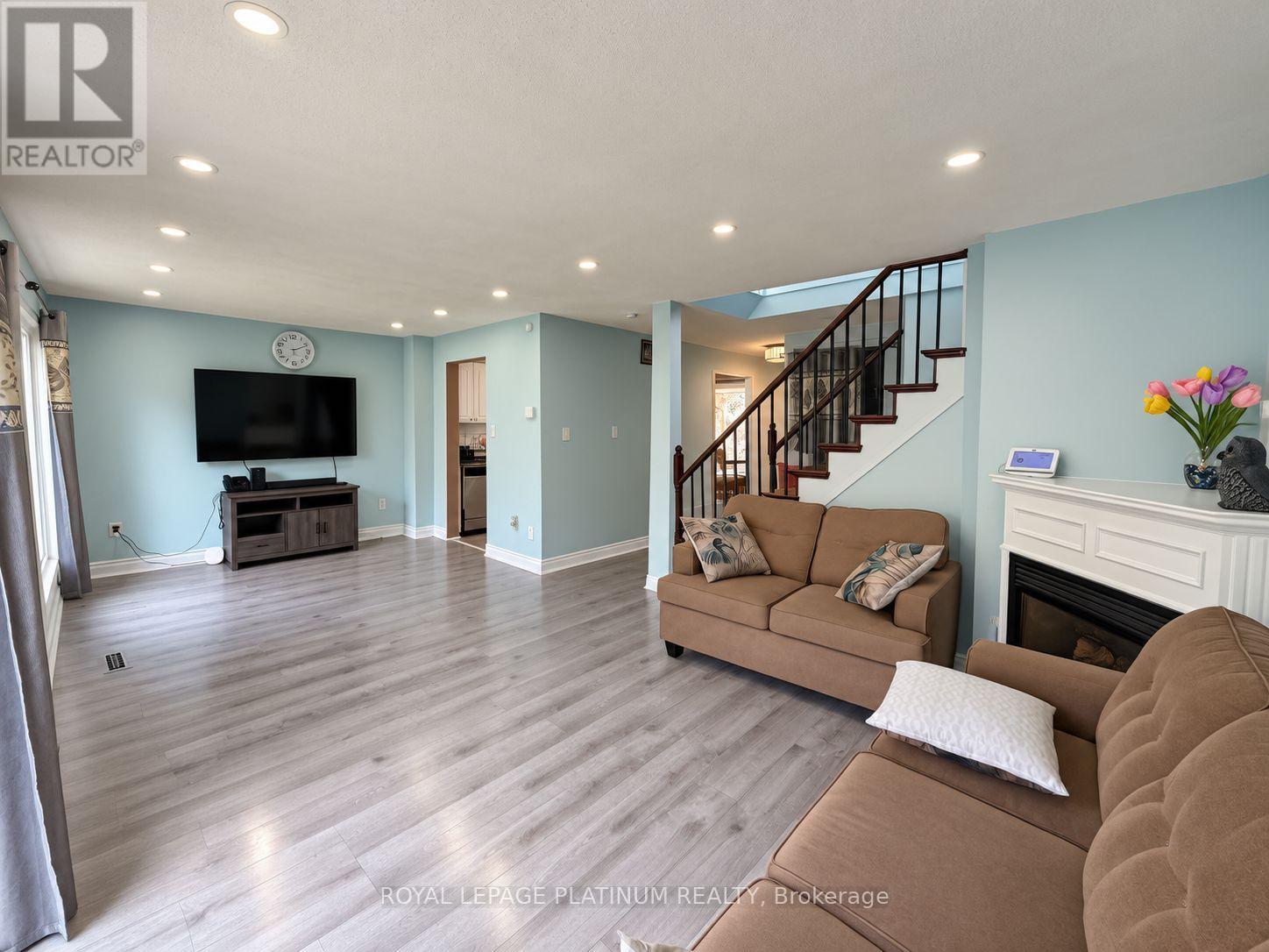 16 JOSHUA COURT - 10