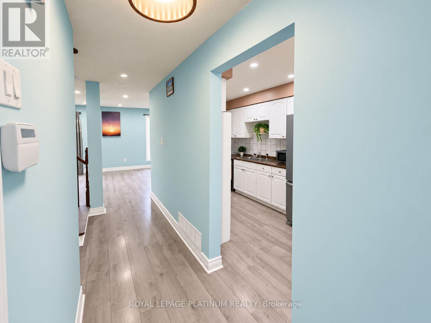 16 Joshua Court, Brampton, ON photo 12