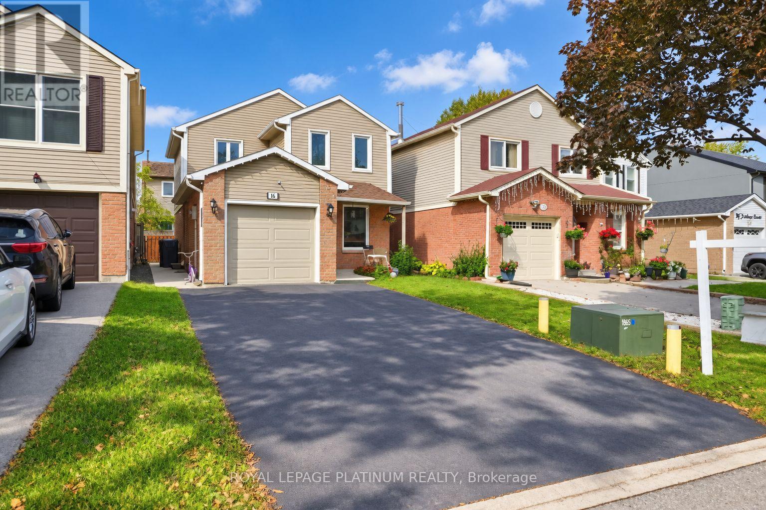 16 Joshua Court, Brampton, ON photo 2