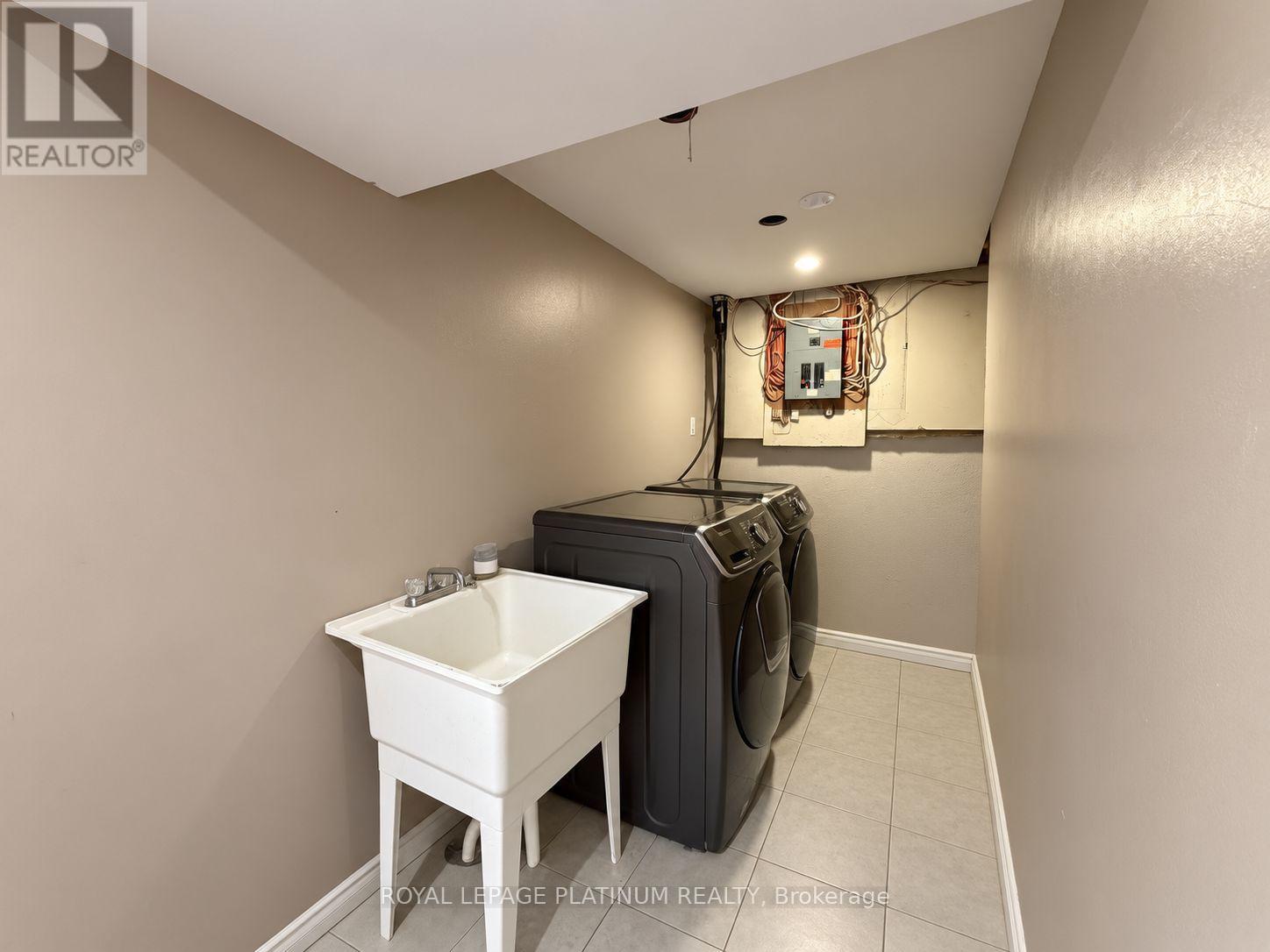 16 JOSHUA COURT - 32
