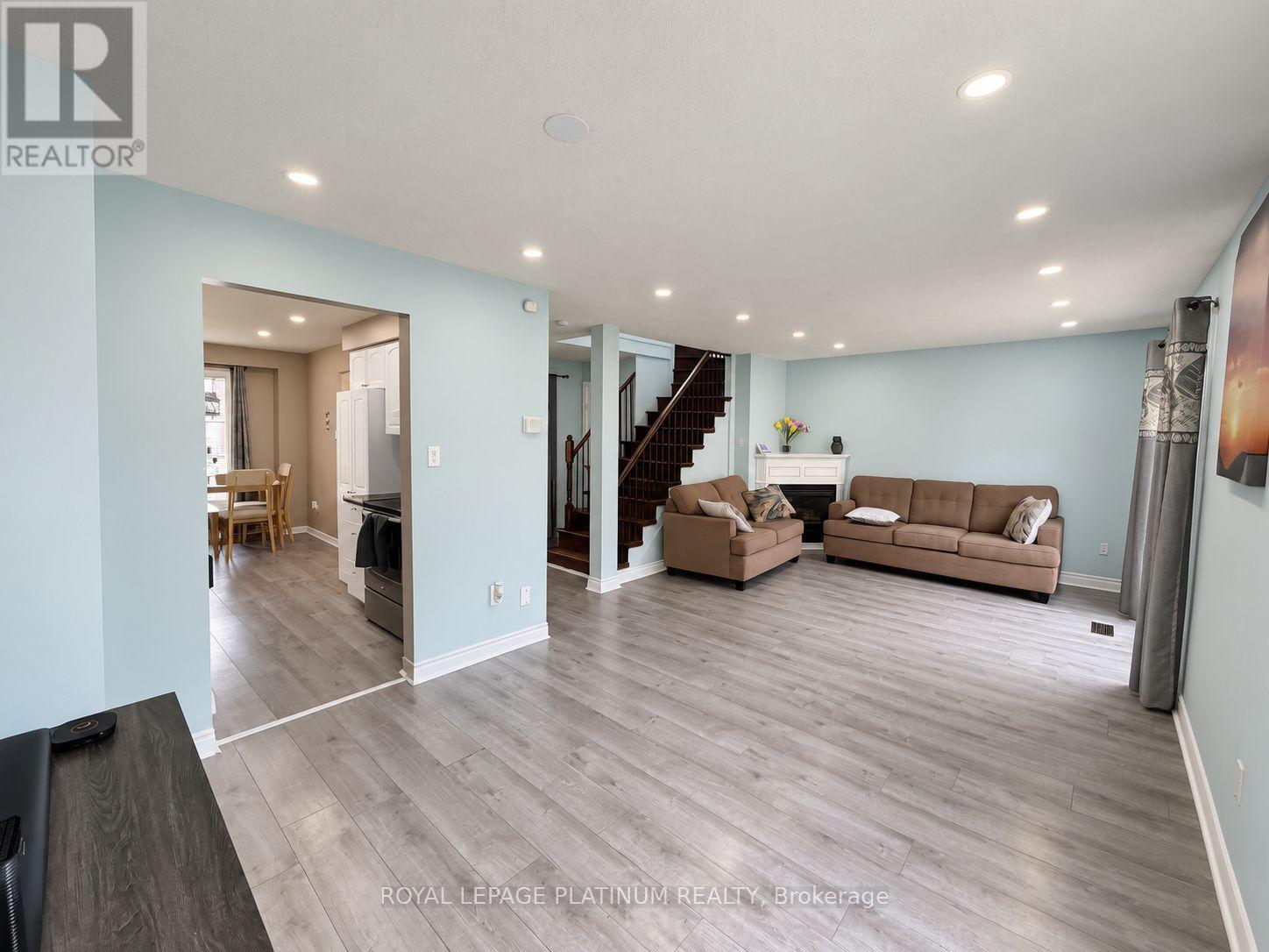 16 JOSHUA COURT - 8