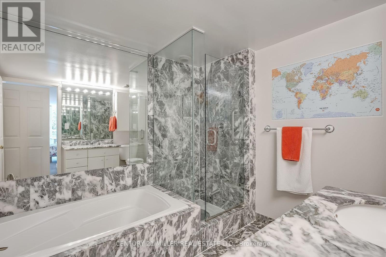 #307 221 ROBINSON STREET - 13