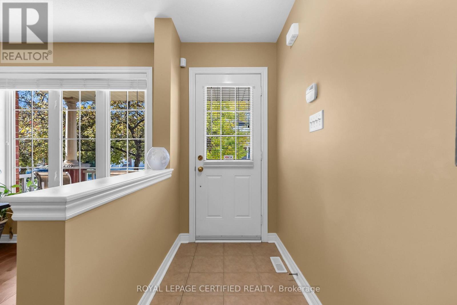144 Mccready Drive, Milton, ON photo 4