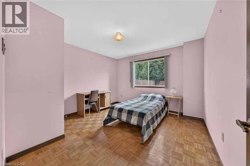 1163 GREENHILL Avenue - Image 16