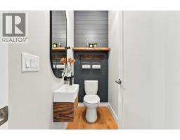 3pc Bathroom - 2223 Glenwood Drive Sw, Calgary, AB T3E3Y7 Photo 18
