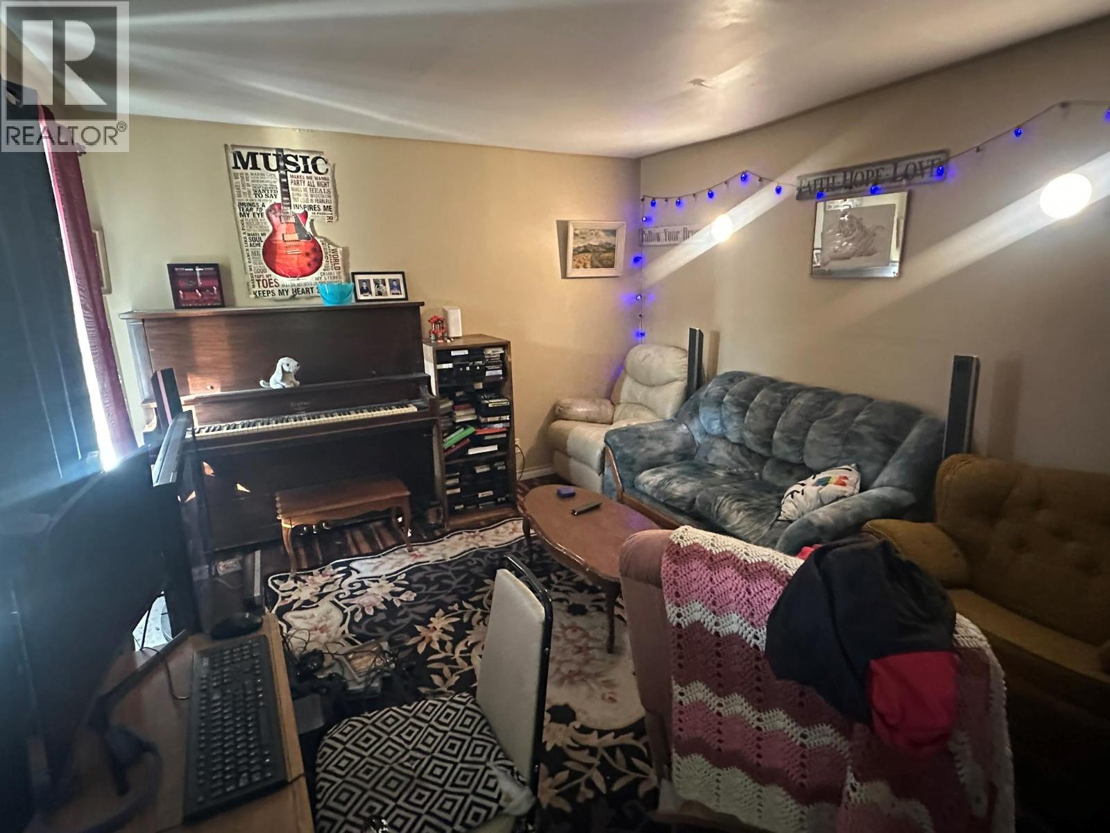 #101 3710 24 Avenue - 19