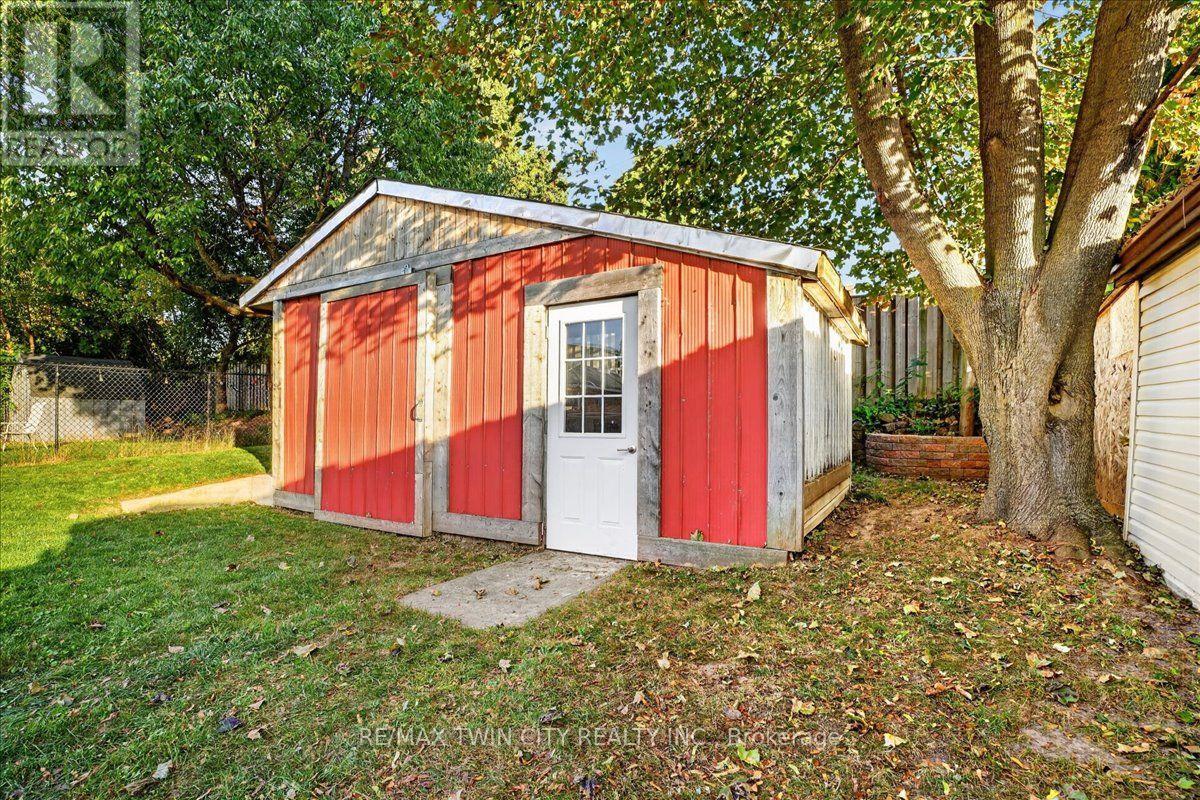 67 ARNOLD STREET - 45