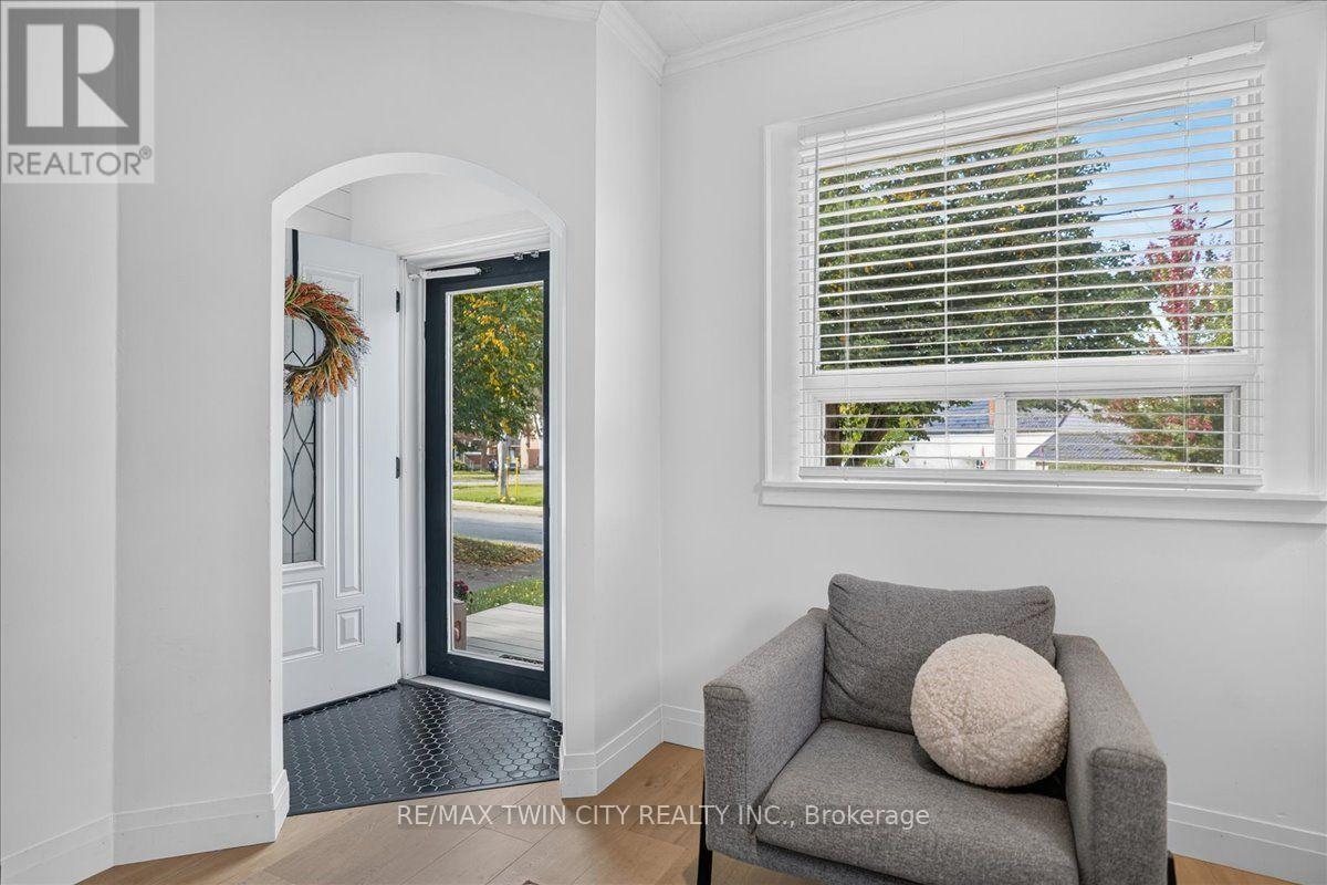 67 ARNOLD STREET - 7