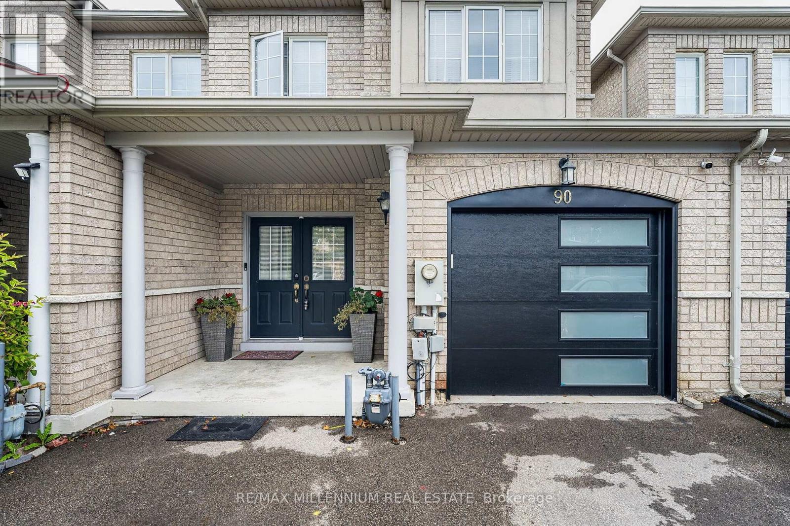 Photo 50 of 90 Ronan Crescent, Vaughan (Sonoma Heights)