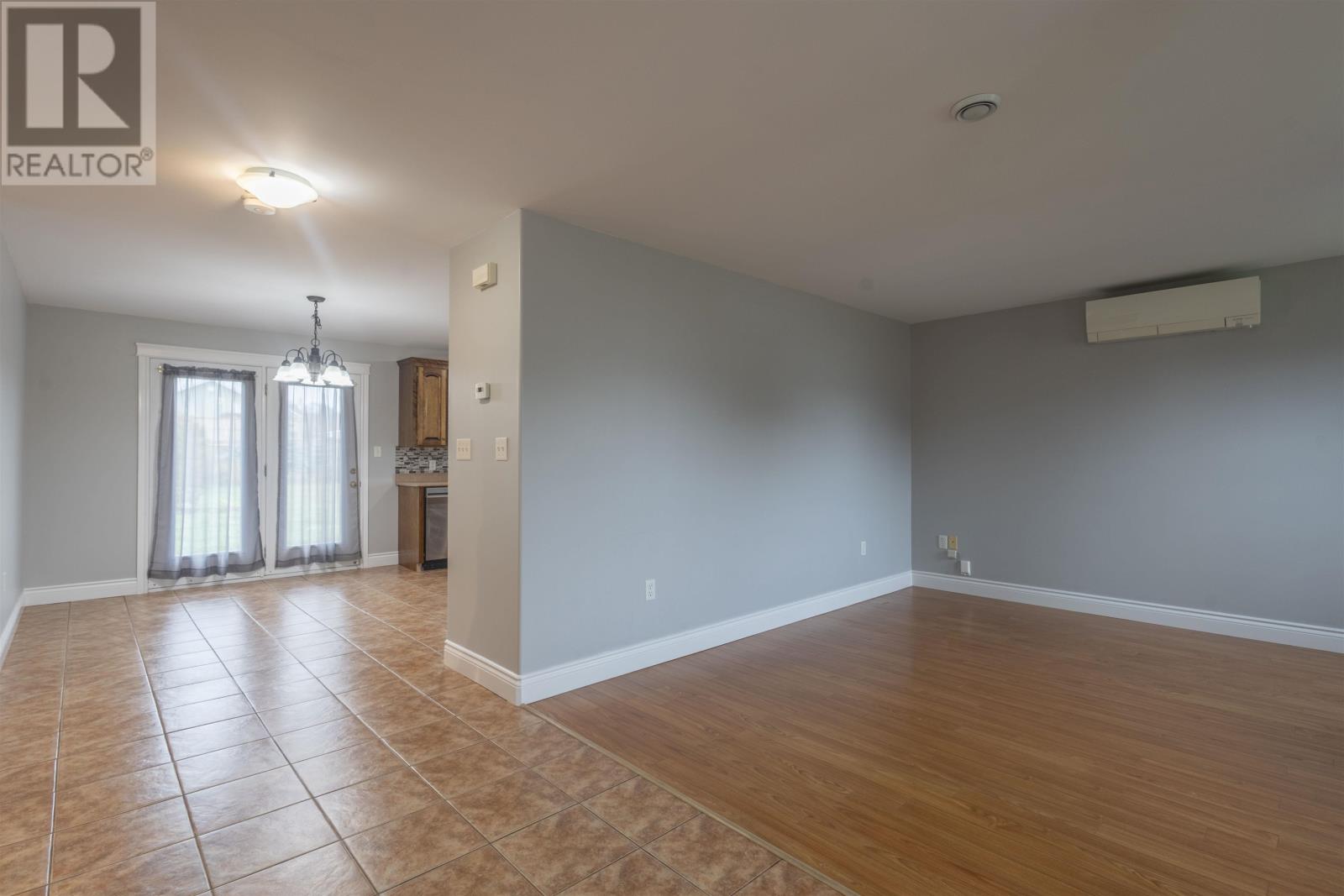 35 Barbour Circle - 5