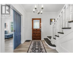 Porch - 140 Pleasant Street Street, Truro, NS B2N3S4 Photo 7