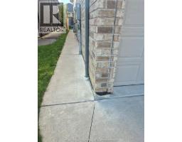4783 Periwinkle Unit# Lower, Windsor, ON N9G3G8 Photo 17